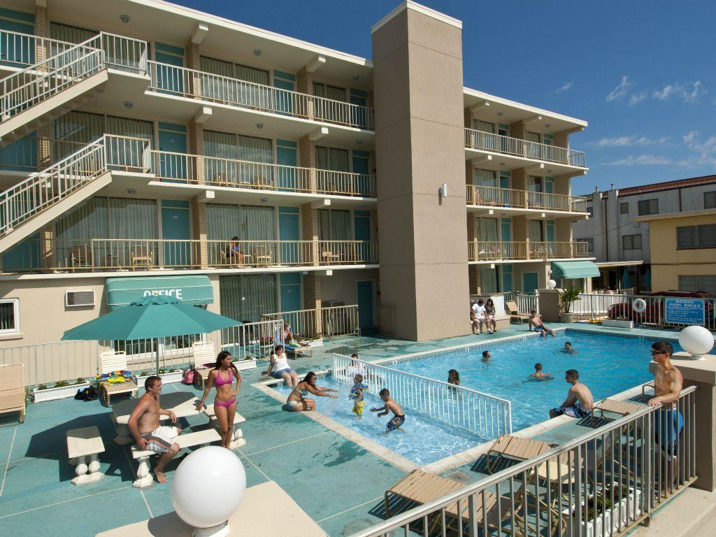 Aquarius Oceanfront Inn ไวลด์วูด ภายนอก รูปภาพ
